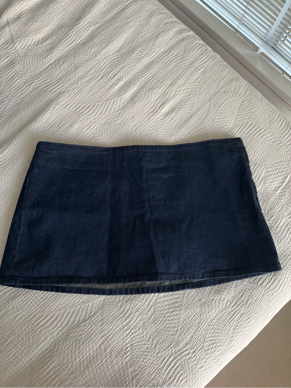 Abercrombie Low Rise Women’s Dark Blue Denim Mini Skort